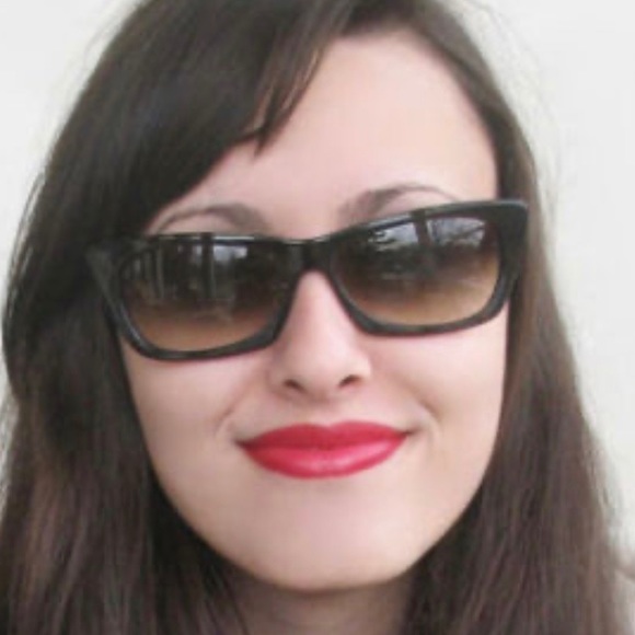 Gucci Sunglasses - Picture 8 of 14